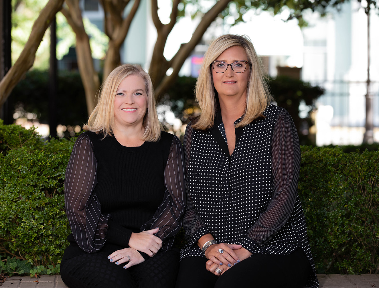 Rachael Darouse Hogge and Dawn Shackelford Rachael Darouse Hogge and Dawn Shackelford